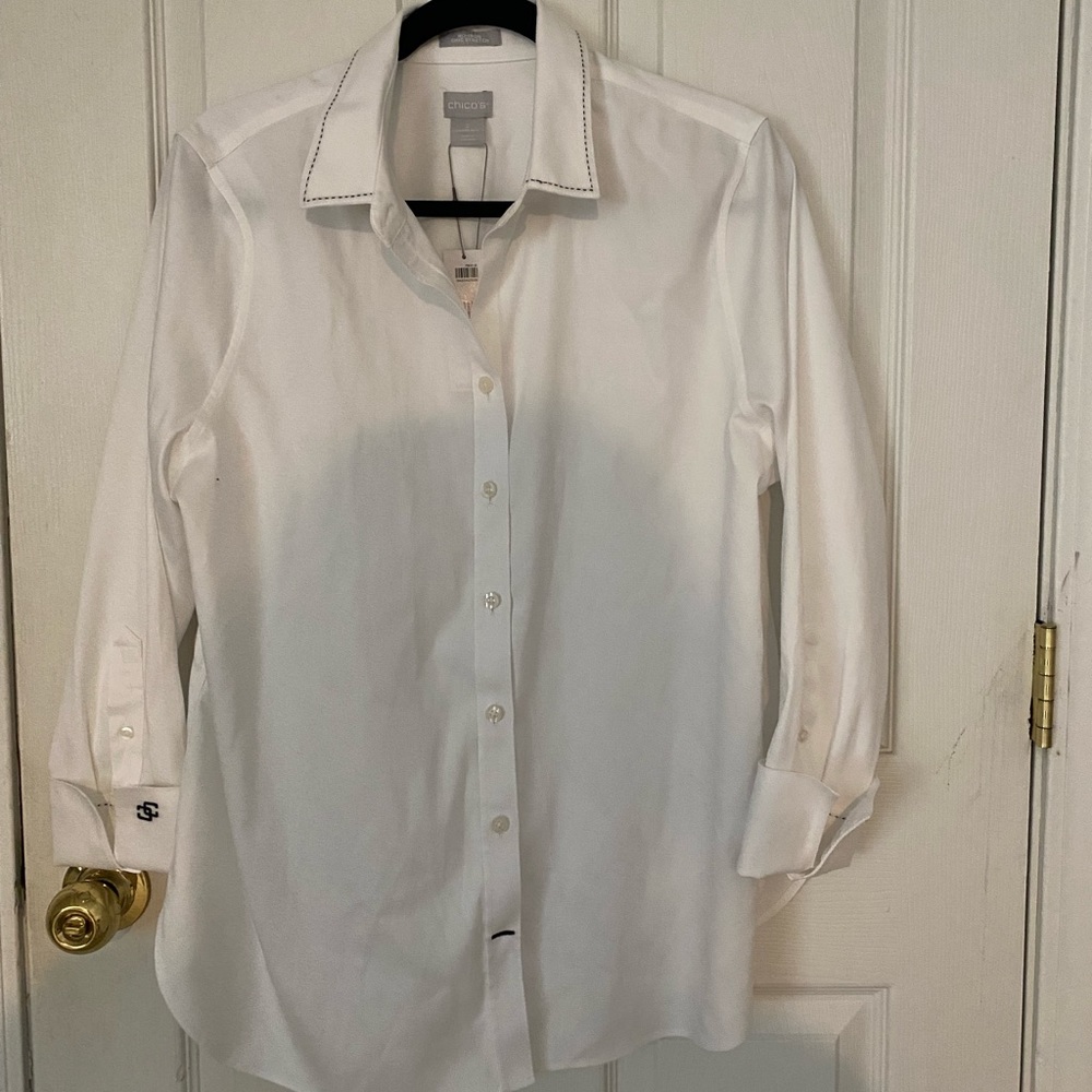 New Chico’s button down